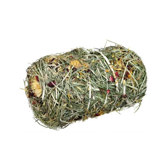 Trixie Hay Bale with Flowermix - kiegészítő eleség (szénabála, virágokkal) rágcsálók részére (ø10×18cm) 200g