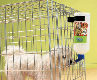 Savic Drinking Bottle - itató palack (műanyag, fém rögzítéssel) ketrecre szerelhető (1000ml)