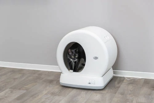 Trixie Self-Cleaning cat litter tray, plastic, 53 × 55.5 × 52 cm, white